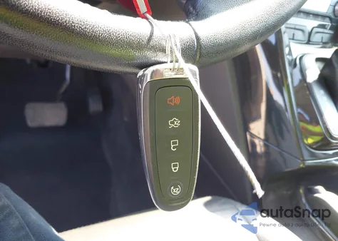 2015 Ford Escape Titanium из США, поврежденный, VIN 1FMCU0J96FUA40854